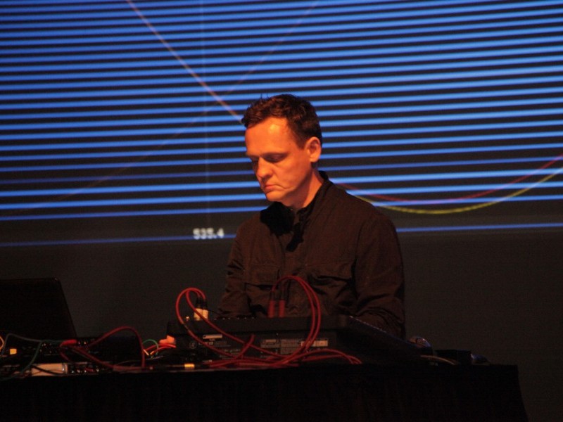 alva noto (Carsten Nicolai)