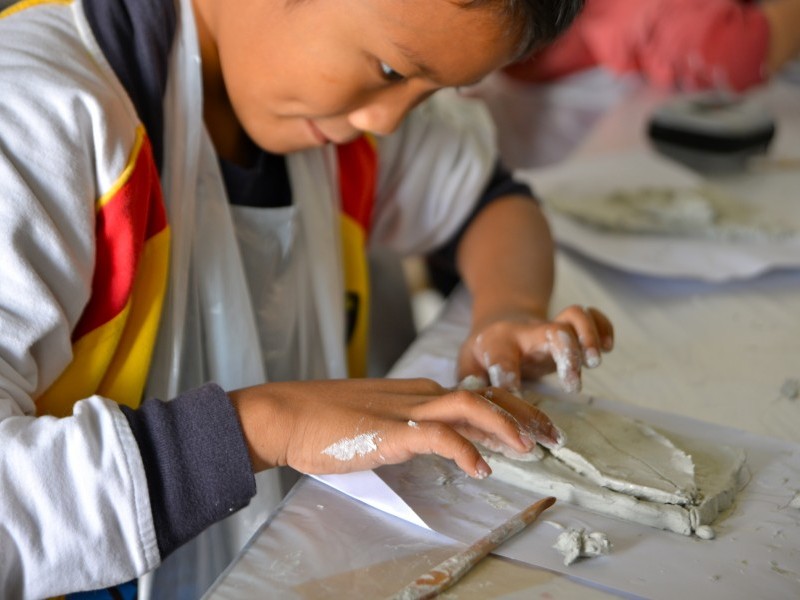 Make Cups with Coloured Clay